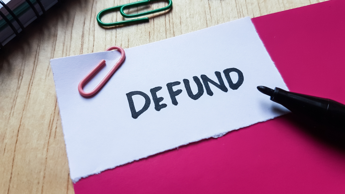 Navigating the defunding of Team Leader (L3) and Operations Manager (L5): sector specific pathways that still deliver